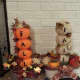 Pumpkin Towers (using Dollar Tree styrofoam pumpkins) 