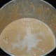 Step six: Grind poppy seed mix, adding water little by little to get a very smooth paste.