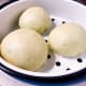Steamed buns with coconut jam filled are cooked.