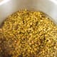 Let the water dry, and the mung beans are soft.