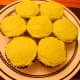 Arrange cupcakes in circle shape.