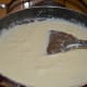 Step three: Milk becomes thick and reduces to 1/3 of its original volume. Add lemon juice mix. Don't stir the mix for 30 seconds.