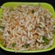 Step two: Serve immediately to prevent the puffed rice from becoming soggy. Enjoy the yummy flavor!