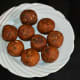 Step four: Collect them on an absorbent paper. Repeat the same for making all the koftas. Keep aside.