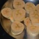 Step three: Place banana slices one near the other.