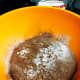 In a medium bowl, mix the dry ingredients.