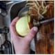 remove apple, core stays on prongs