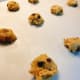 Line the cookie dough on a baking tray.