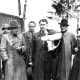 Von Braun arm in cast and Major-General Walter Dornberger on May 3,1945, with American soldiers after the surrender of Nazi Germany. Included in this photo is Hans Lindenberg the V-2s rocket combustion chamber designer.