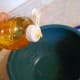 Add soap according to how dirty the collars are. More grime = more soap