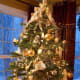 how-to-decorate-a-christmas-tree-with-ribbon