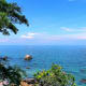 Let's take a rest for a while and look at this awesome view.