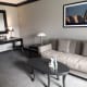 Lounge.