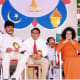 Swami watching the Unity Cup match. To His left is the then Prime Minister of India - I.K.Gujaral and to His left, the CM of Andhra Pradesh - Chandrababu Naidu. Seen behind is Mr. Sunil Gavaskar.