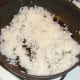 Starting to fry cooled rice