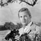 Roy Thinnis as Architect David Vincent