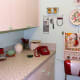 Red accents are quintessential 50s style.