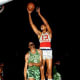 Wilt looks more like David Robinson than Shaquille O'Neal.