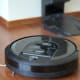 Cleaning robot: iRobot Roomba
