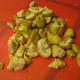 Chestnuts: Chop up the chestnuts coarsely.