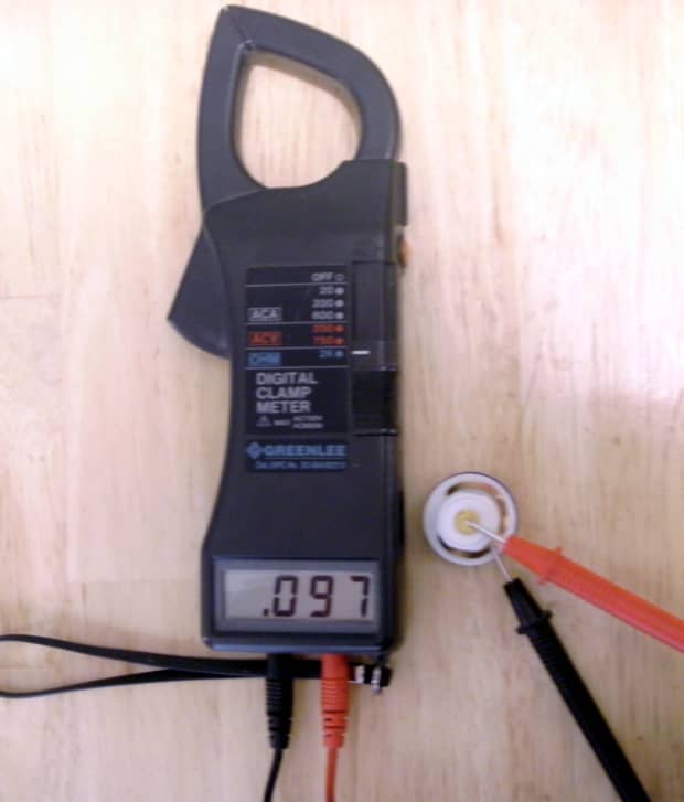 Diagnostic Mini Type Fuse Current Looper Testing With a Clamp Meter 