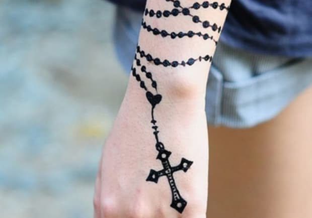 Rosary Bead Tattoo Ideas, Designs, and Meanings - TatRing