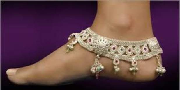 Jewelry Health Benefits Of Wearing Gold And Silver Jewelry Hubpages health benefits of wearing gold and