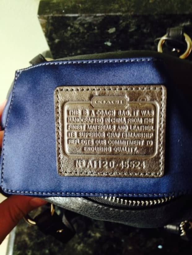 Authentic discount coach label