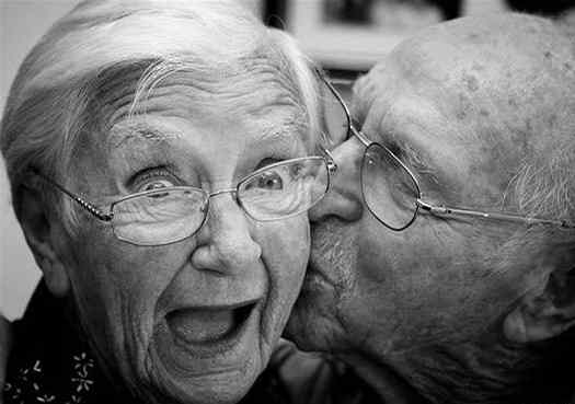 Senior Intimacy Tips for Aging Couples - HubPages