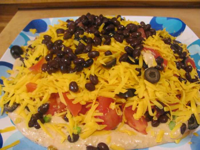 Recipe Delicious FiveLayer Mexican Bean Dip Delishably