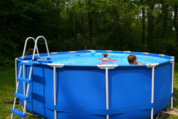 intex-metal-frame-pools-.review-and-trouble-shooting