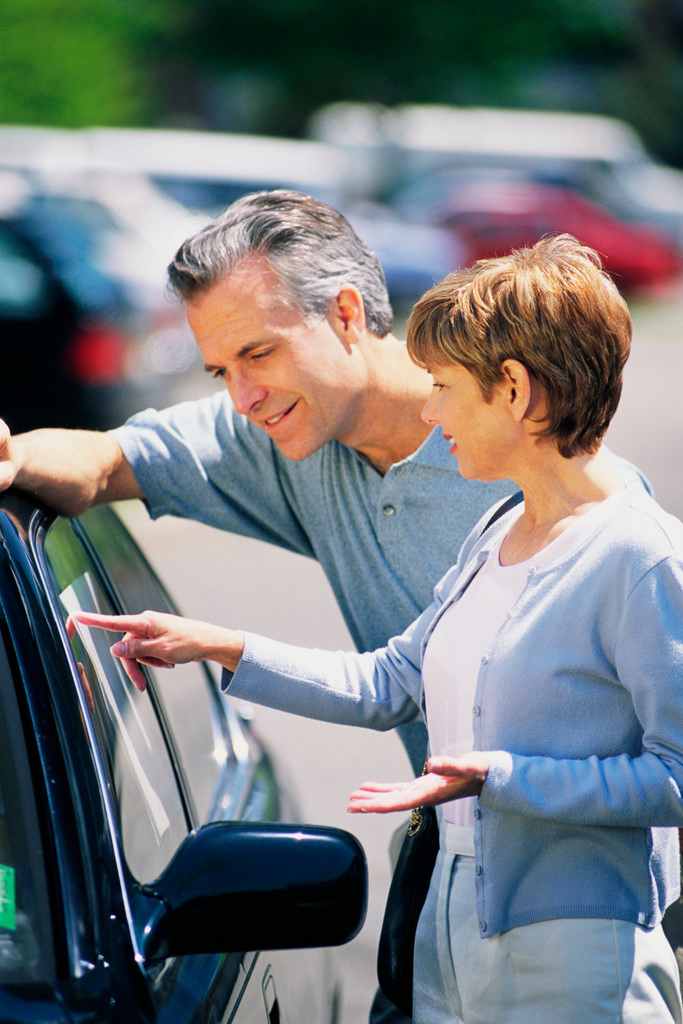 How to Buy a Used Car From a Dealer Dos and Don'ts AxleAddict