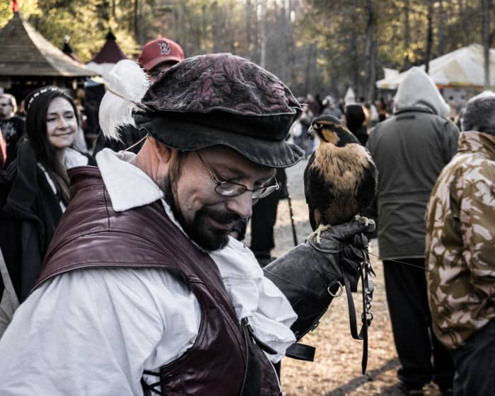 tips-for-eating-at-a-renaissance-faire-with-food-restrictions-delishably