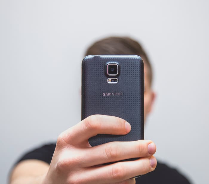 Image is important to a loser and he will constantly be taking selfies and posting them on social media sites.