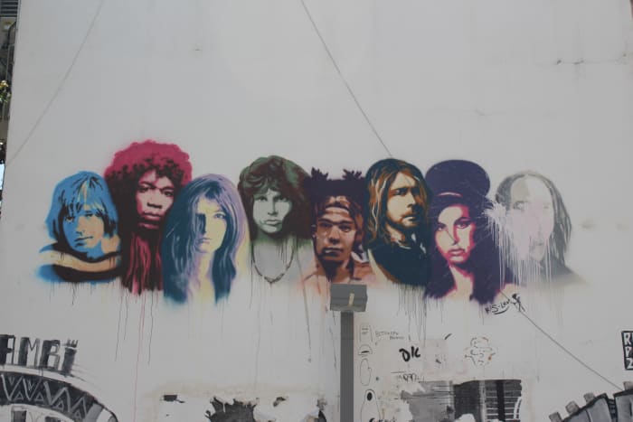 Graffiti in Tel Aviv depicting some of the more famous members of the 27 club.