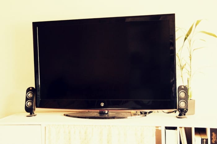 If you are experiencing a tin can sound from your LCD/LED TV, a cheap speaker alternative is available.