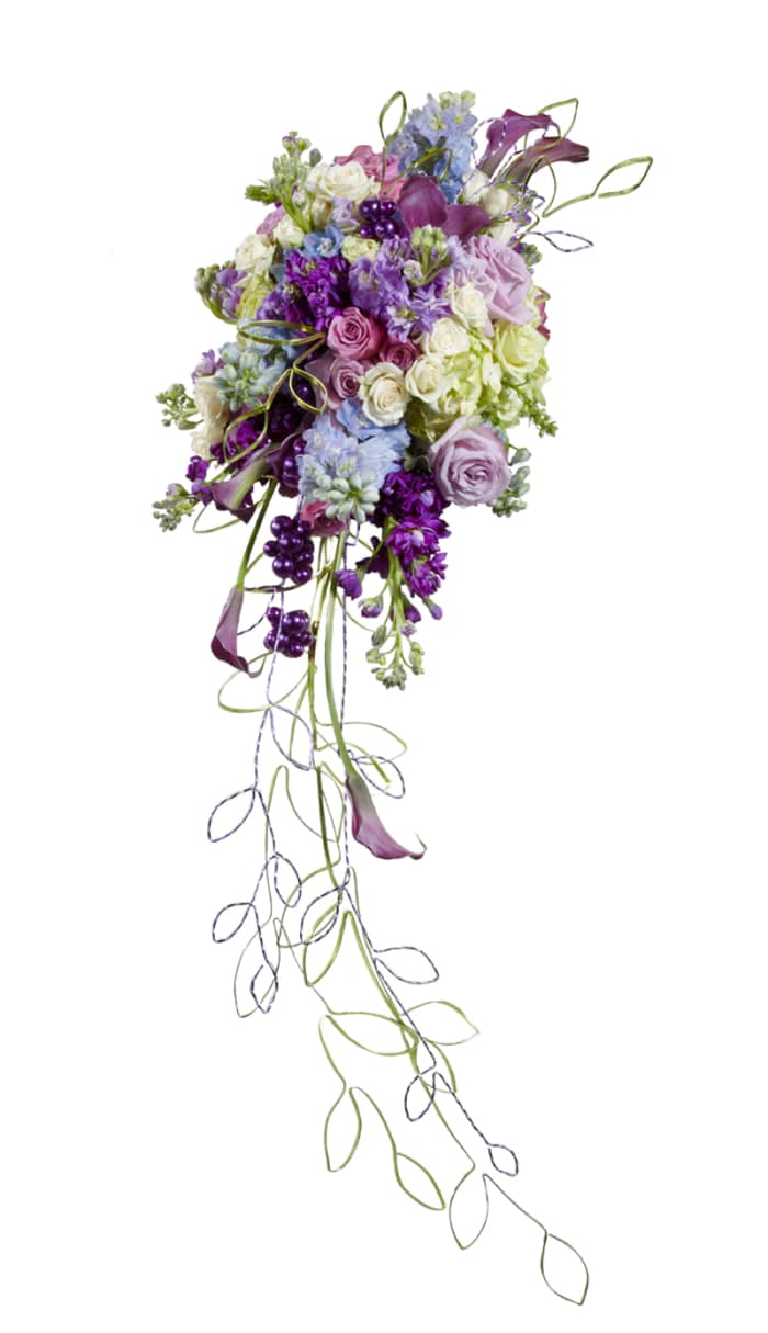 How to Make a Cascading Bouquet With Silk or Fresh Flowers and Foliage