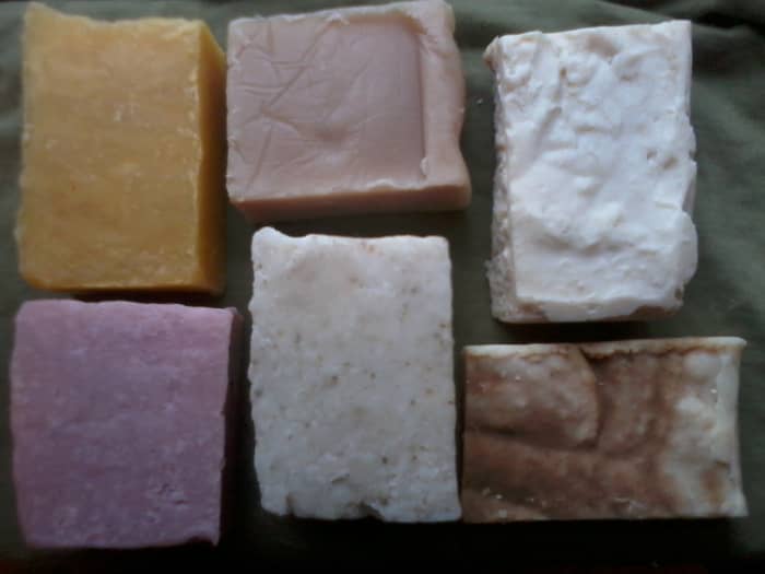 Top row L-R: Pumpkin puree, Coffee, Milk Bottom row L-R: Kaolin Rose Clay, Kelp powder, Cinnamon