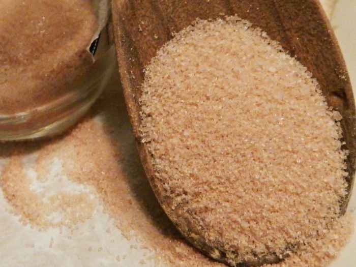 home-made-brown-sugar-and-lemon-body-scrub