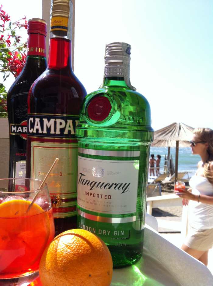 Negroni on the beach in Tuscany