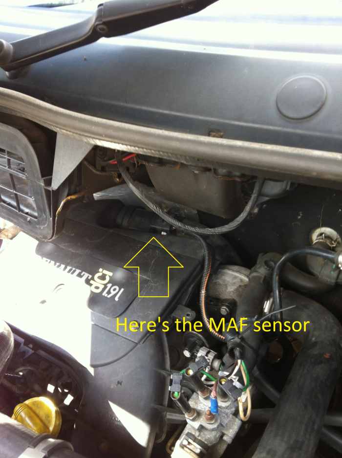 How to Clean / Change MAF Sensor on Trafic, Vivaro & Primastar Vans