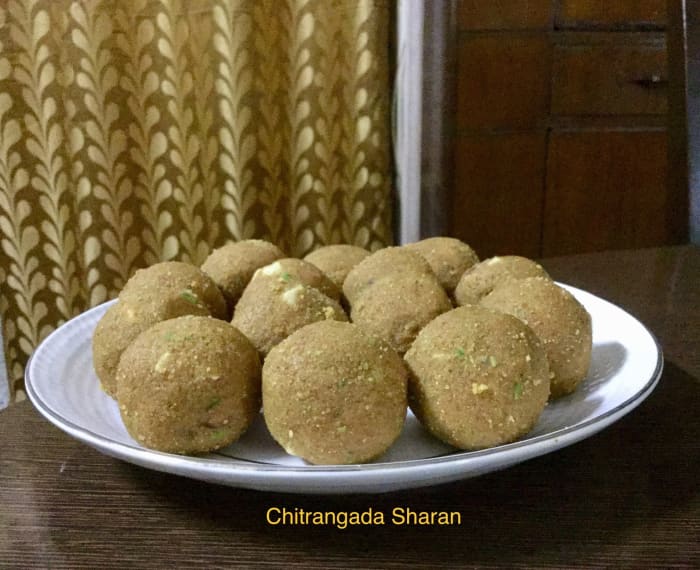 This Diwali, make your own besan suji laddoos—a popular Indian festival sweet.