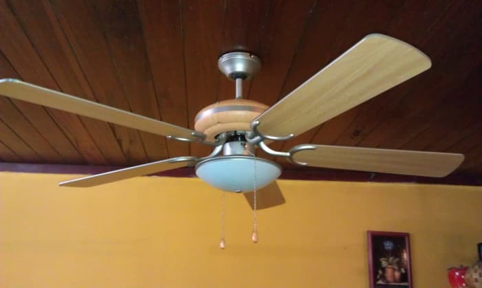 How to Install a Ceiling Fan With a Light - Dengarden