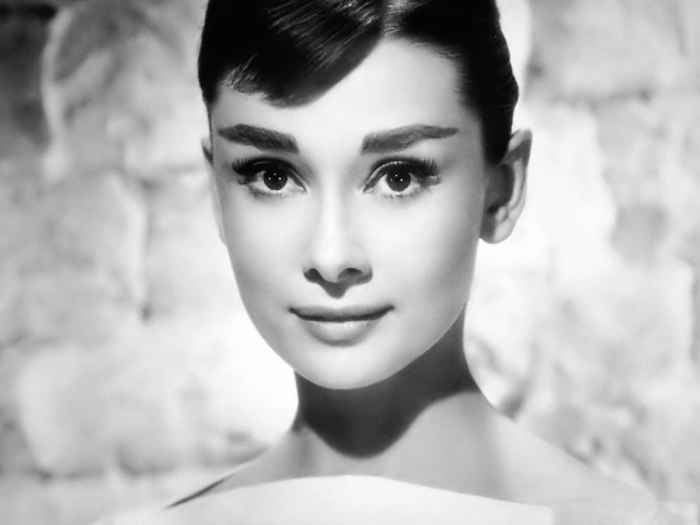 50-things-a-girl-can-learn-from-audrey-hepburn
