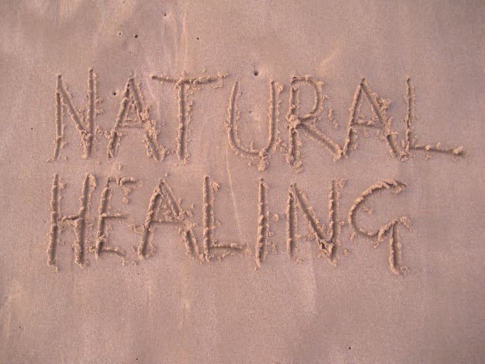 Now I can write in the sand because I no longer have swollen fingers or knee pain when bending. Thanks to one of nature's remedies!