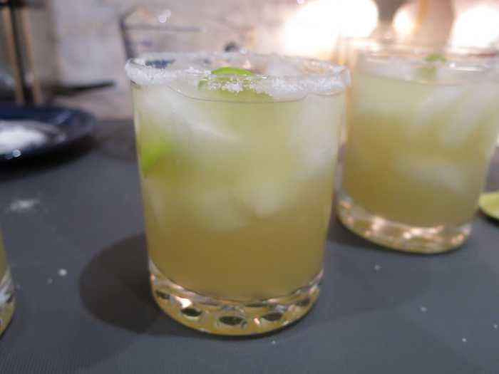 How to Make a TexasStyle Margarita With Key Limes Delishably