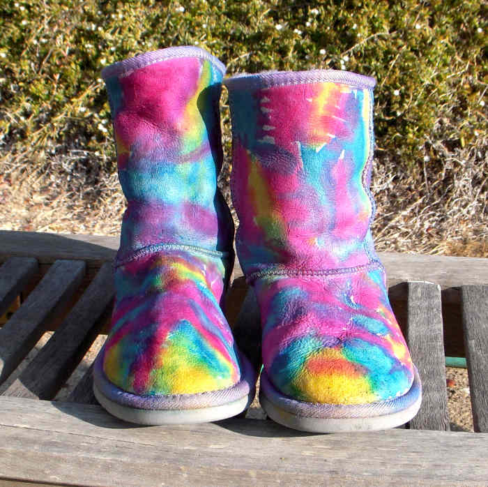 How to TieDye Ugg Boots StepbyStep Guide With Photos