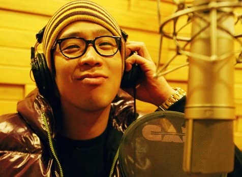MC Mong was accused of extracting a certain number of teeth to make sure he doesn't become eligible to serve in the military.