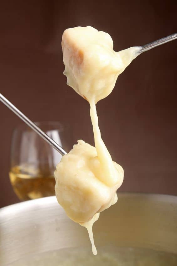Best Cheese Fondue Recipe With Gruyere and Jarlsberg Delishably