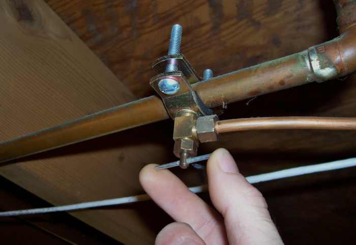 humidifier-installing-an-aprilaire-whole-house-humidifier